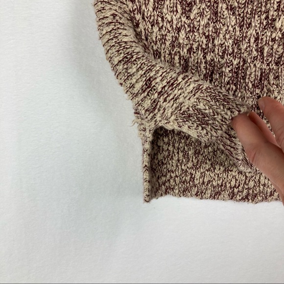 Forever 21 Sweater - Picture 4 of 10